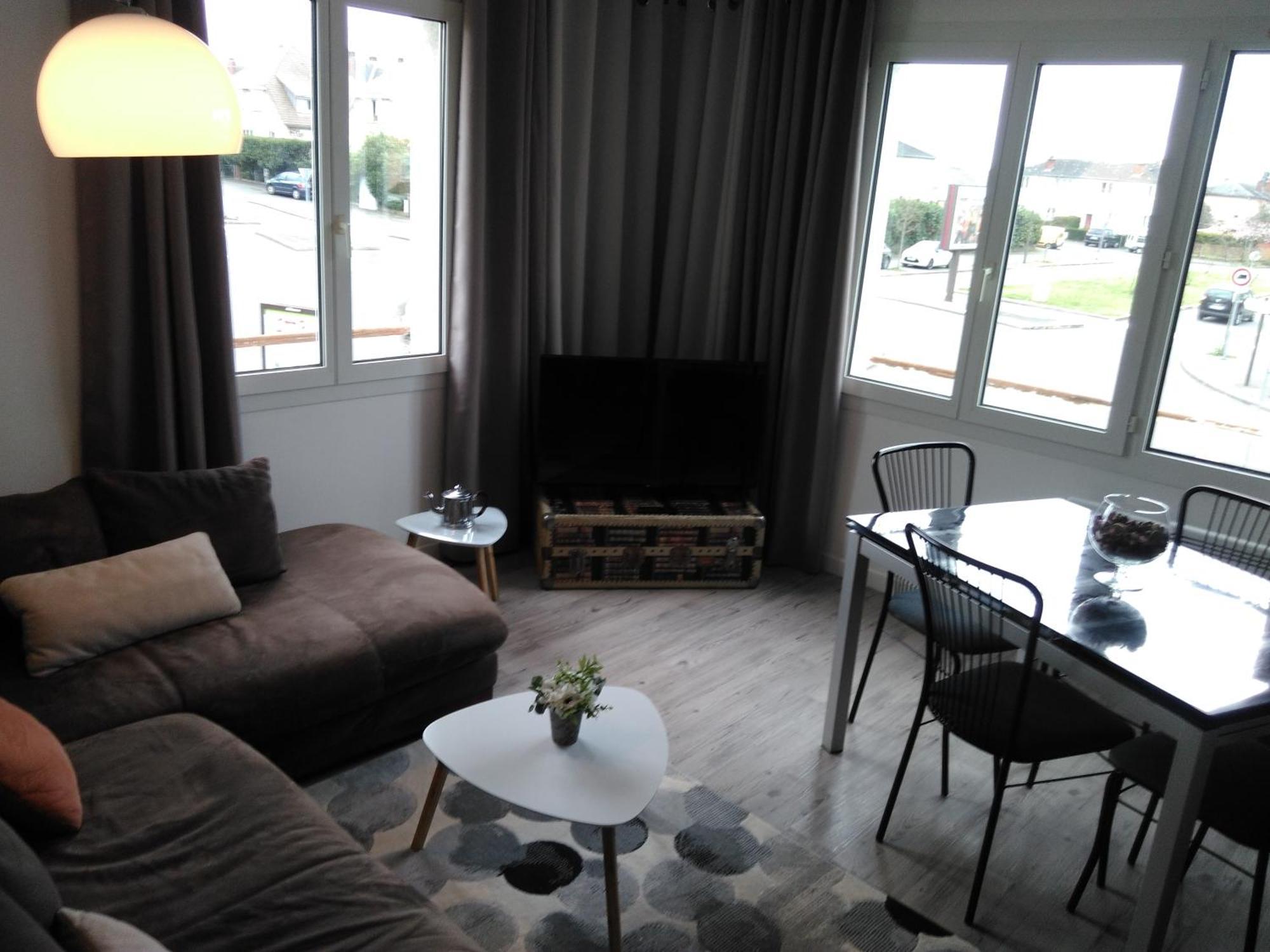 24 Fois Plus - Circuit Des 24 H A 10 Mn - 2 Chambres, 4 Personnes & Cuisine Le Mans Kültér fotó